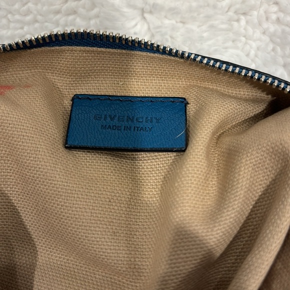 This bag is tiny but mighty….beautiful Givenchy mini wristlet! - Picture 10 of 11